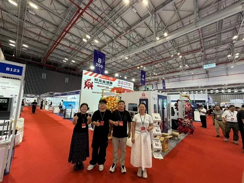 Xianglong nahm erfolgreich an VietnamPlas 2026 teil